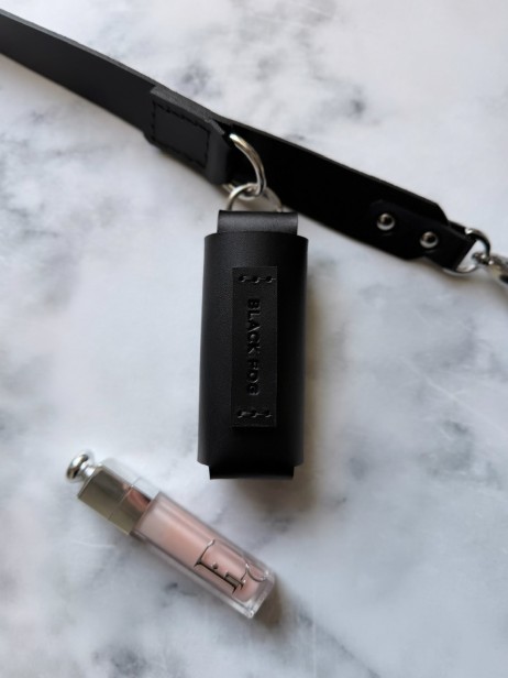 Elise_lipstick_case