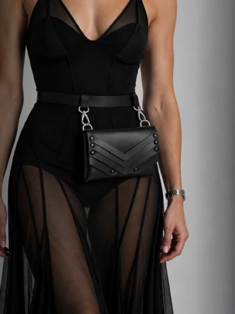 Armour_Belt_Bag1.jpeg